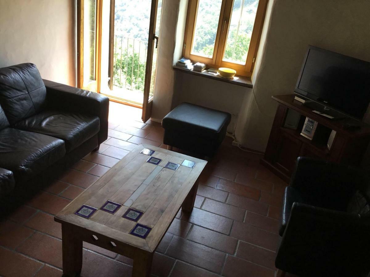 Casa Tita * Intragna TI